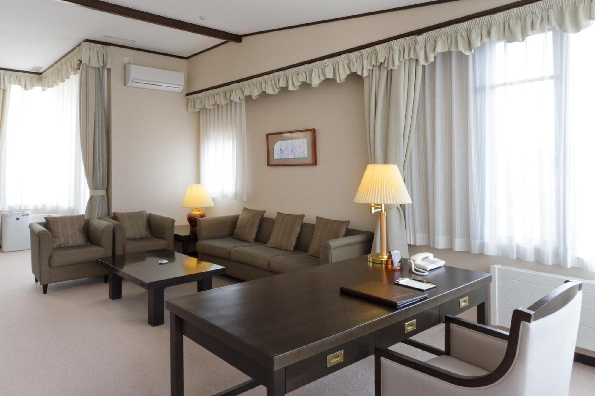 Yatsugatake Kogen Lodge Minamimaki Esterno foto
